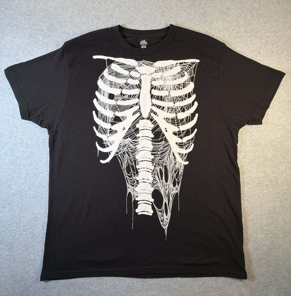 Way to Celebrate Halloween Skeleton Webbed Ribs Graphic T-Shirt Black XL